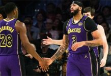 Лейкърс се върнаха от -22 точки и би Финикс (видео)