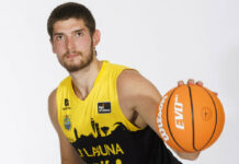 Костадинов с дебют в испанския елит с Тенерифе