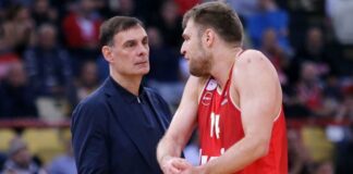 Везенков най-добър, Олимпиакос си поигра с огъня срещу АСВЕЛ (видео)