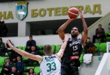 Черно море Тича се разбра с Шон Смит