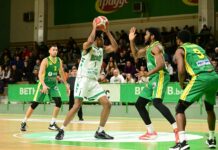 Берое се върна от -17 точки и би Шумен (видео)