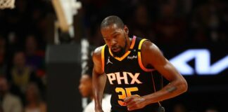 Кевин Дюрант получи контузия по време на мача със Сан Антонио