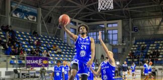 Спартак се разделя с чужденец