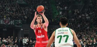 Силен Везенков не успя да спаси Олимпиакос в дуела с ПАО в Гърция