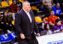 Васил Евтимов: Доминирахме в борбата под коша