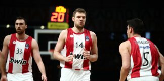 Везенков и Олимпиакос увеличиха актива си с победи в Гърция