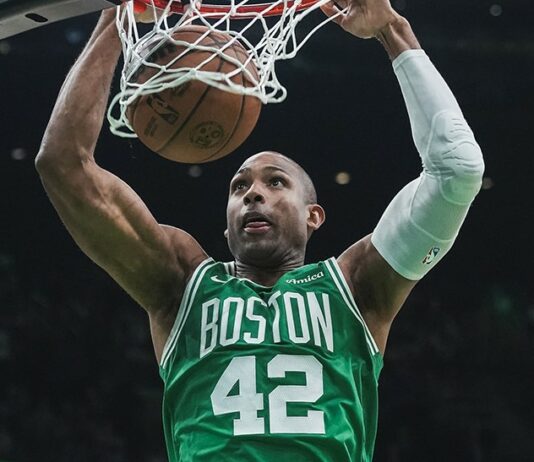 Бостън повали Денвър (видео)