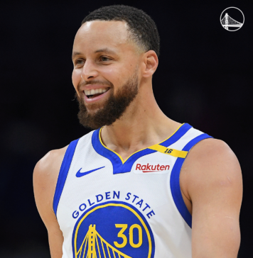 Стеф Къри с контузия в глезена