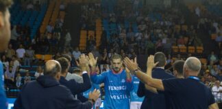 Иванов, Стоилов и Менорка отново на пътя на успеха в Испания