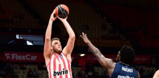 Супер Везенков с дабъл-дабъл срещу Паниониос в Гърция