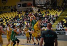 Балкан би в Перник, но мачът бе прекратен секунди преди края (видео)