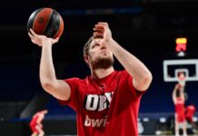 Рекорд на името на Александър Везенков в Евролигата (видео)