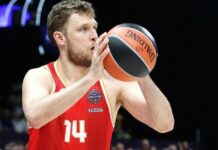 Александър Везенков: Нека всички останем заедно