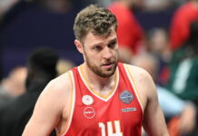 Бронз за Везенков и Олимпиакос в Евролигата