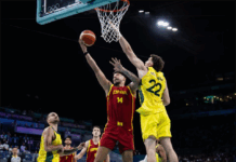 Двама капитани за Испания