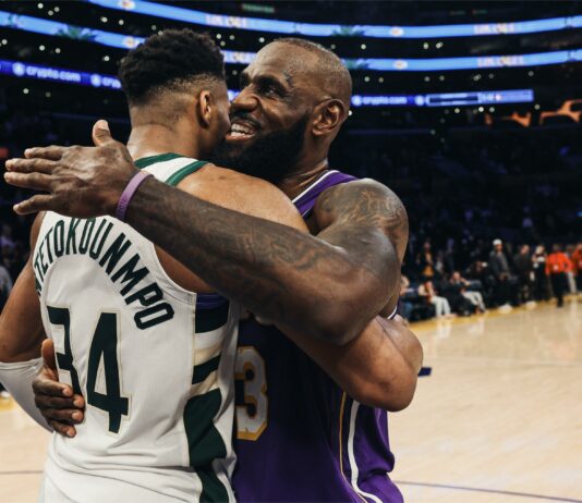 Янис Адетокунбо спря на два пъти Леброн в края на дуела Лейкърс – Милуоки (видео)