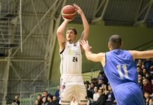 Локомотив се върна на победния път с убедителен успех над Левски (видео)