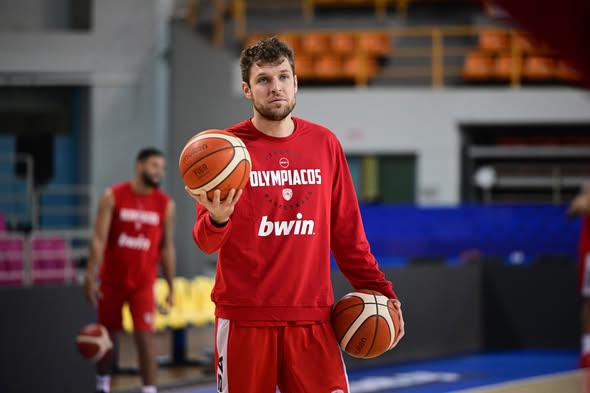 636994417_1462259378594195_1133840310708427853_n