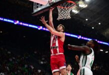 15 тройки свършиха работа на Везенков и Олимпиакос в дербито срещу ПАО