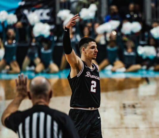 Гавалюгов и Санта Клара отстъпиха на Гонзага във финала на конференцията West Coast (видео)