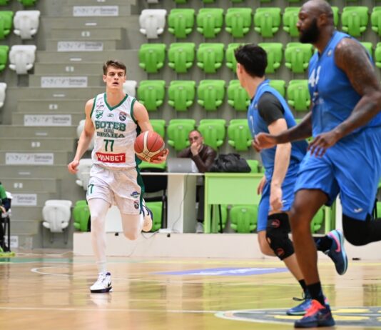 Ботев 2012 със силно второ полувреме срещу Левски