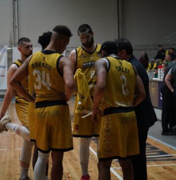 Дабъл-дабъл на Кесар вдъхнови Миньор 2015 за обрат срещу Берое (видео)