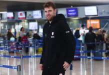 Везенков за мача срещу Апоел в София: Ще опитам да се насладя максимално