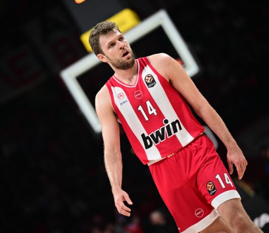 Олимпиакос спечели редовния сезон в Евролигата (видео)