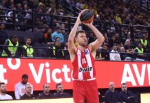 Везенков и Олимпиакос без грешка в редовния сезон на гръцкия елит