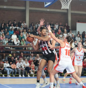 Ето коя е Кайла Хилсман (видео)