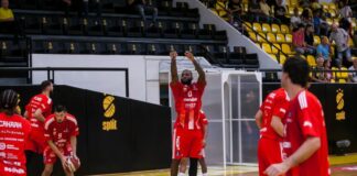 Сплит шокира Коди Милър-Макинтайър и Цървена Звезда в Адриатическата лига