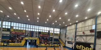 Трипъл-дабъл за американка, Монтана 2003 надигра Партизан (видео)