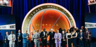 Винс Картър, Чонси Билъпс и Джери Уест в Залата на славата в НБА (видео)