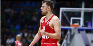 Везенков отново най-добър за Олимпиакос в Гърция