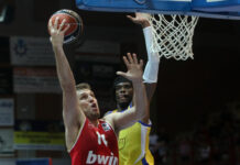 Везенков над всички за Олимпиакос в Гърция