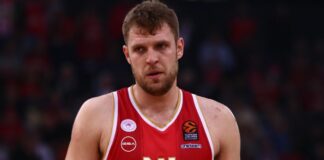 Александър Везенков аут за двe седмици