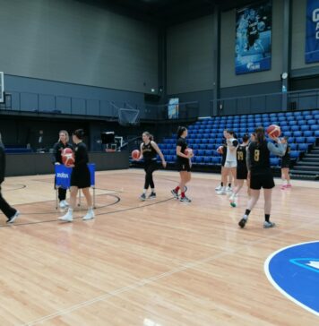 Женският национален отбор проведе последна тренировка преди мача с Финландия