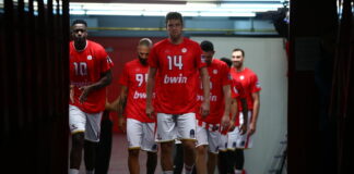 Поставиха Александър Везенков сред кандидатите за приза MVP в Евролигата (видео)