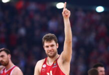 Везенков безпощаден и срещу Барселона (видео)