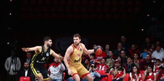 Везенков отново сред реализаторите, Олимпиакос увеличи актива си с успехи в Гърция