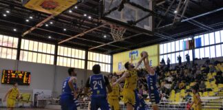 Миньор 2015 с победа в последния си мач за годината (видео)