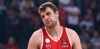 Везенков отново със силни изяви, но това не спаси Олимпиакос от Париж (видео)