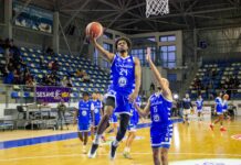 Спартак се разделя с чужденец