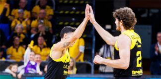 Костадинов и Тенерифе срещу Барселона в турнира за Купата на Краля в Испания