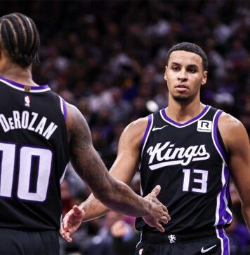 Сакраменто подчини Хюстън (видео)