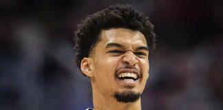 Виктор Уембаняма зарадва феновете в Париж (видео)