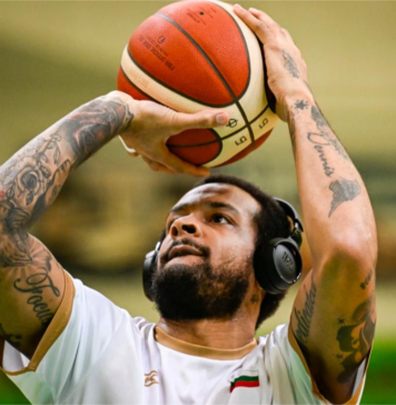 Нова промяна: Брандън Йънг на мястото на Дий Бост в националния ни отбор за мача с Германия