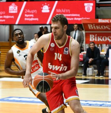 Везенков и Олимпиакос не се дадоха на Промитеас Патра в Гърция