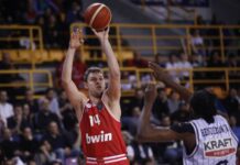 Везенков отново най-добър, но Олимпиакос остана без Купа на Гърция