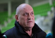 Росен Барчовски: Много е трудно да се мисли и за разликата, важно играчите да са спокойни